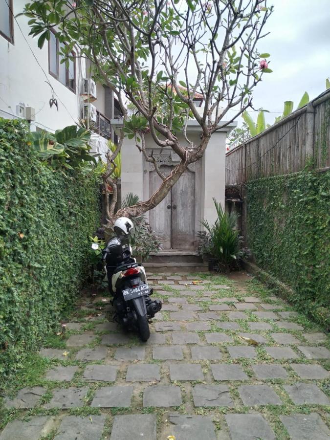 Ngetis Home Stay Sanur Esterno foto