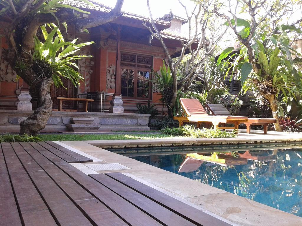 Ngetis Home Stay Sanur Esterno foto