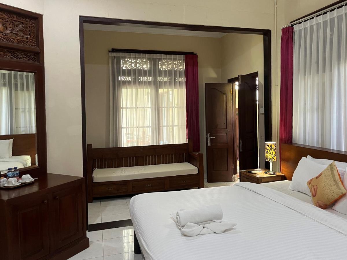 Ngetis Home Stay Sanur Esterno foto