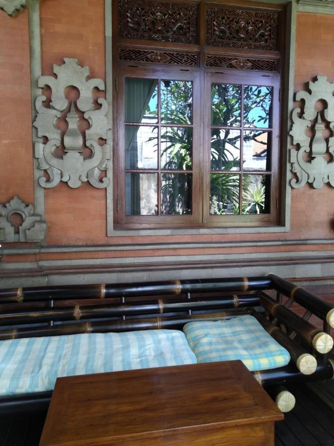 Ngetis Home Stay Sanur Esterno foto