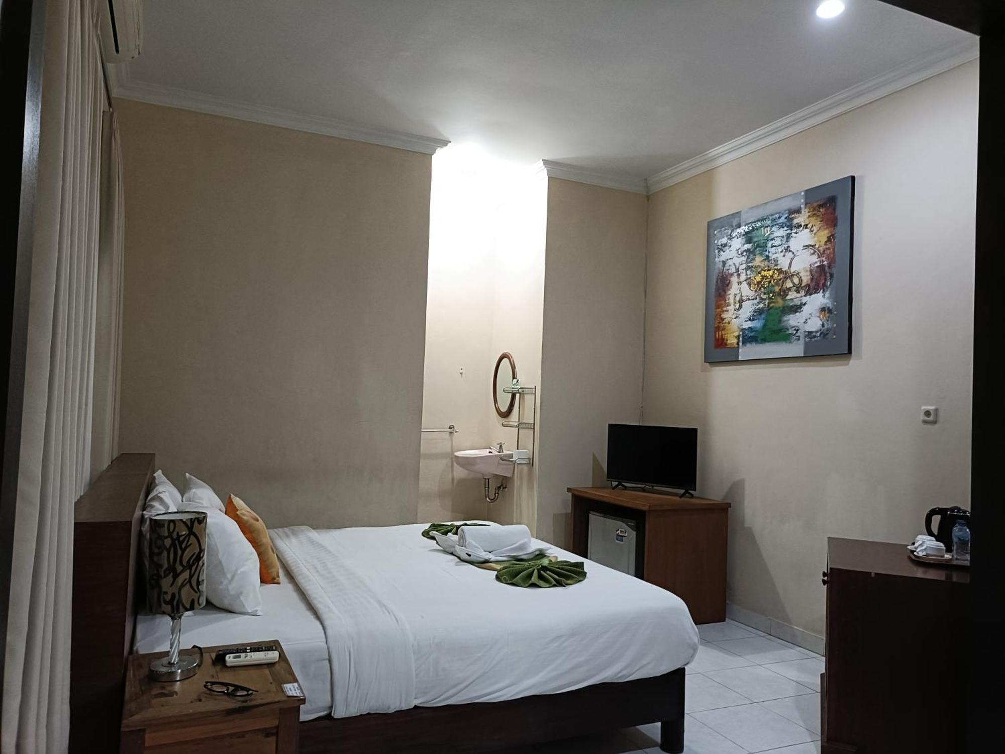 Ngetis Home Stay Sanur Esterno foto