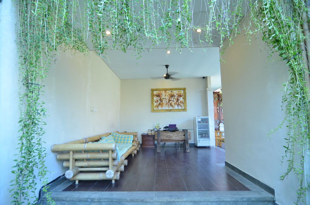 Ngetis Home Stay Sanur Esterno foto