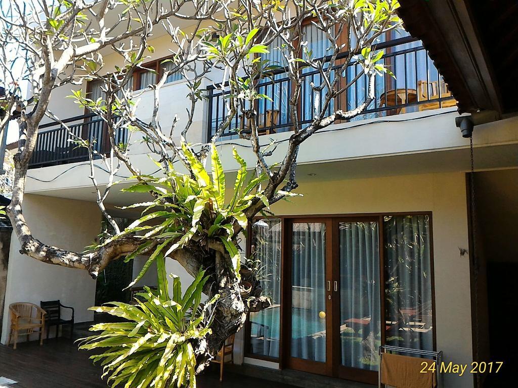 Ngetis Home Stay Sanur Esterno foto