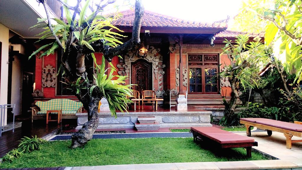 Ngetis Home Stay Sanur Esterno foto