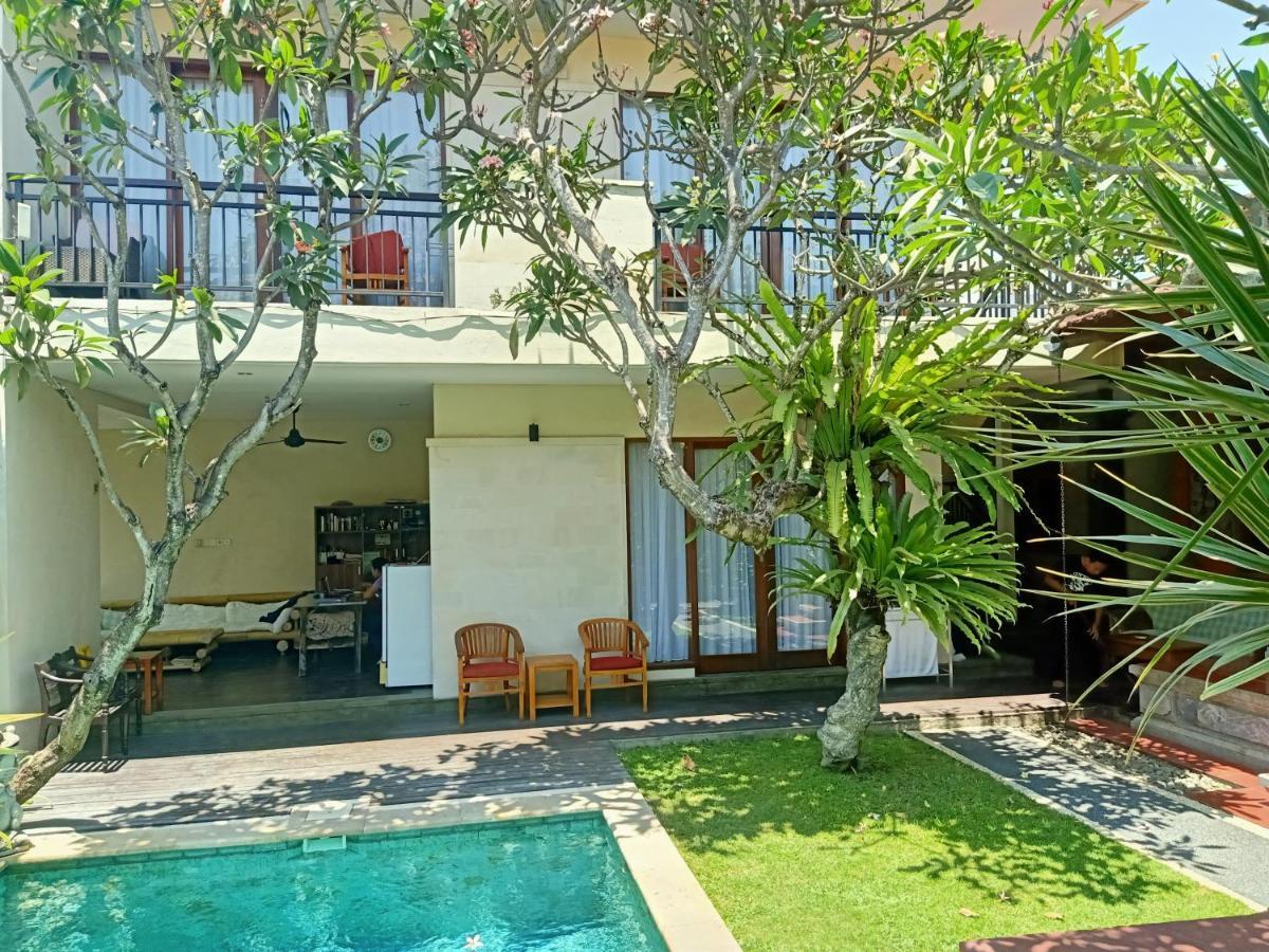 Ngetis Home Stay Sanur Esterno foto