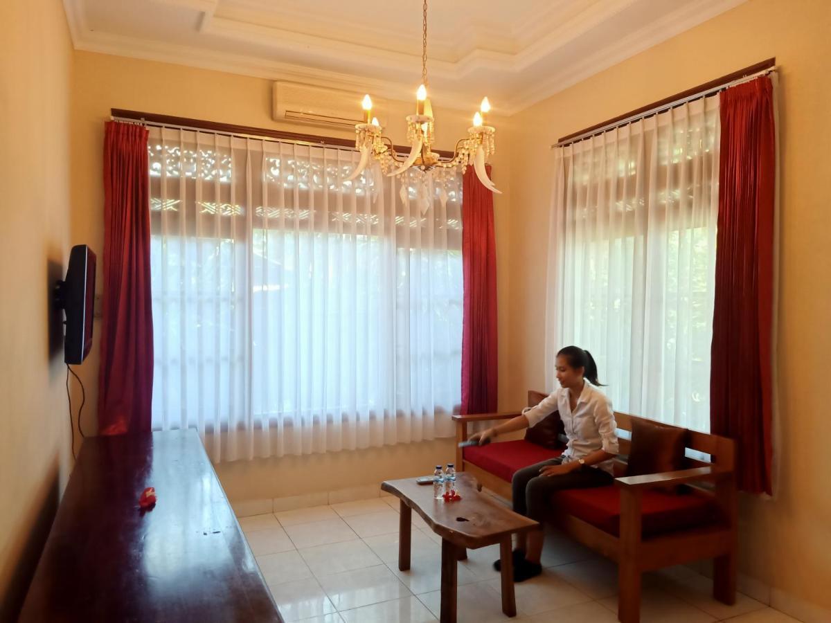 Ngetis Home Stay Sanur Esterno foto