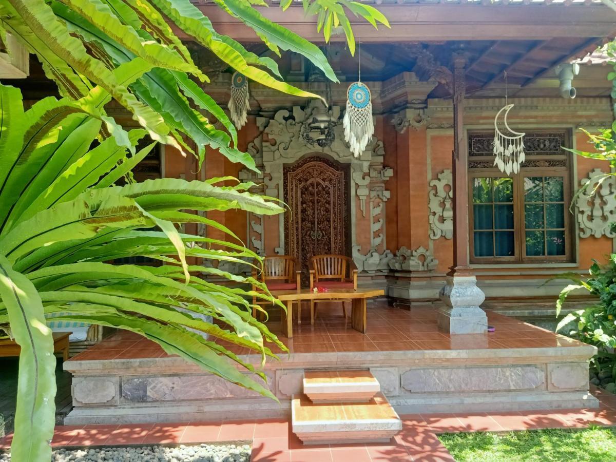 Ngetis Home Stay Sanur Esterno foto